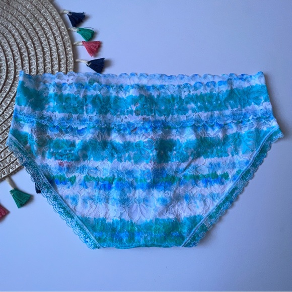 Victoria's Secret The Lacie Lace Hiphugger Panty Aqua Blue Tie Dye Medium NEW - Picture 3 of 7